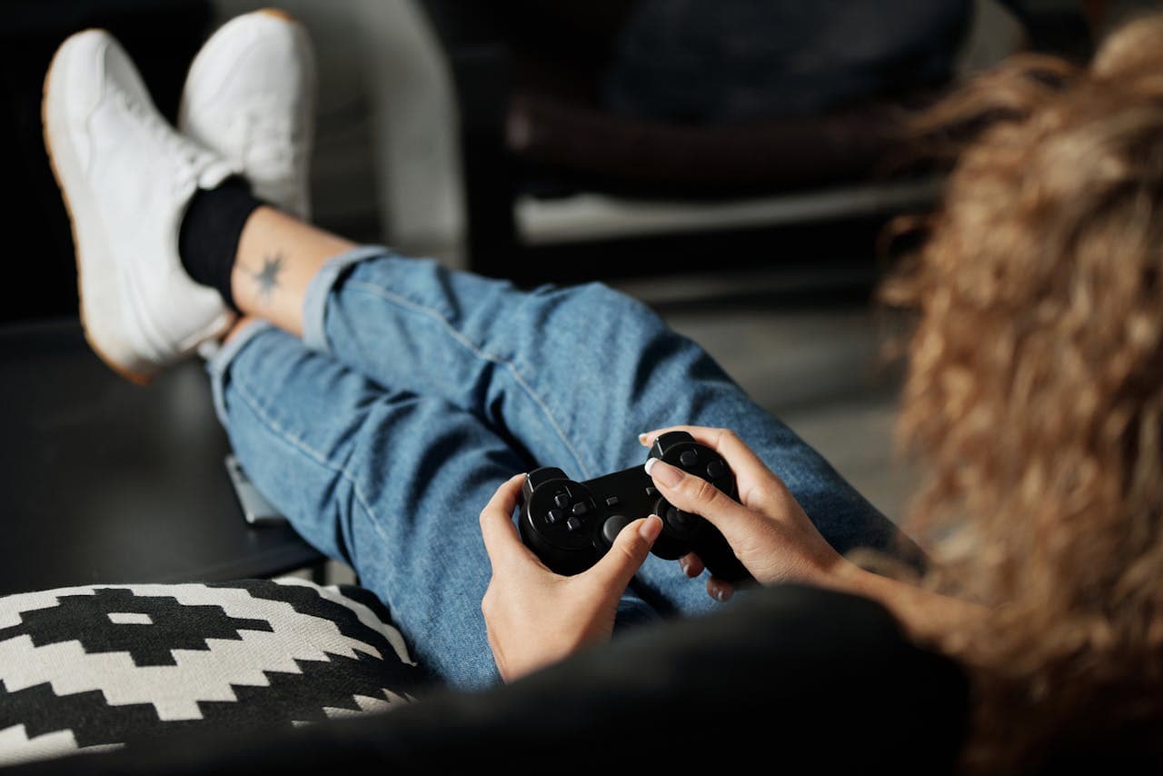 Gaming Addiction and Depression – Recognizing the Hidden Connection
